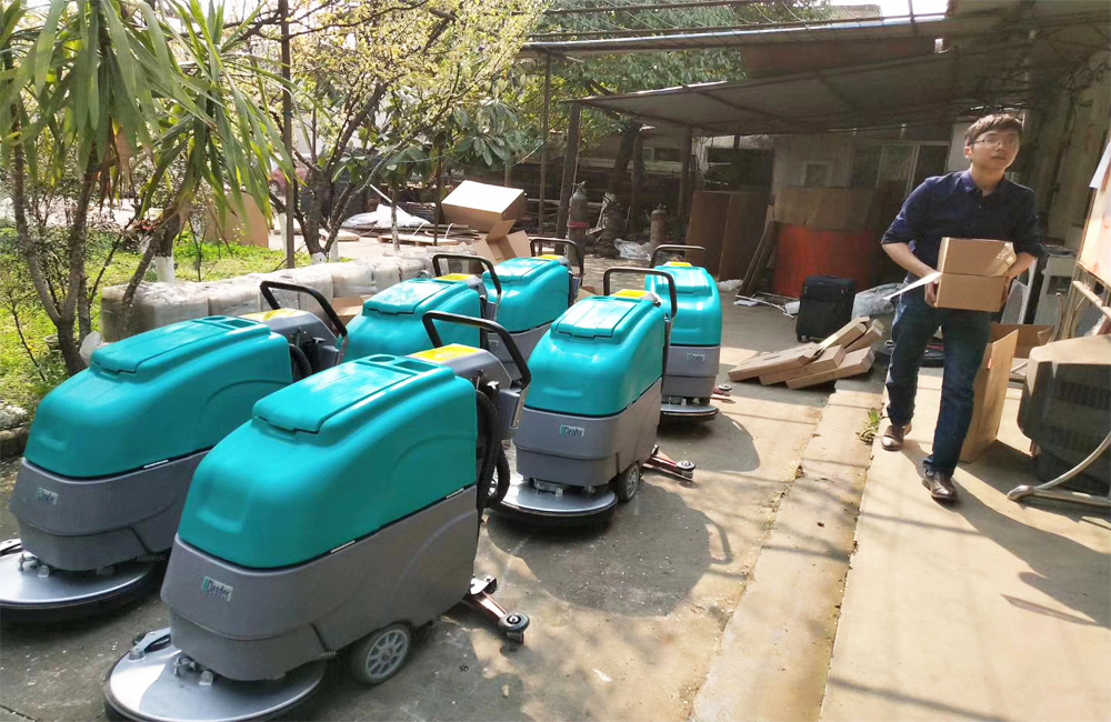 洗地機(jī)科力德手推式貴陽交機(jī)