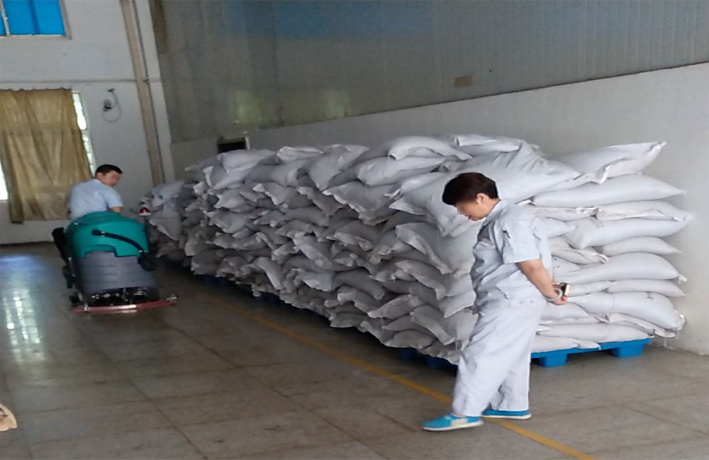 上海購買科力德駕駛式洗地機(jī)交機(jī)