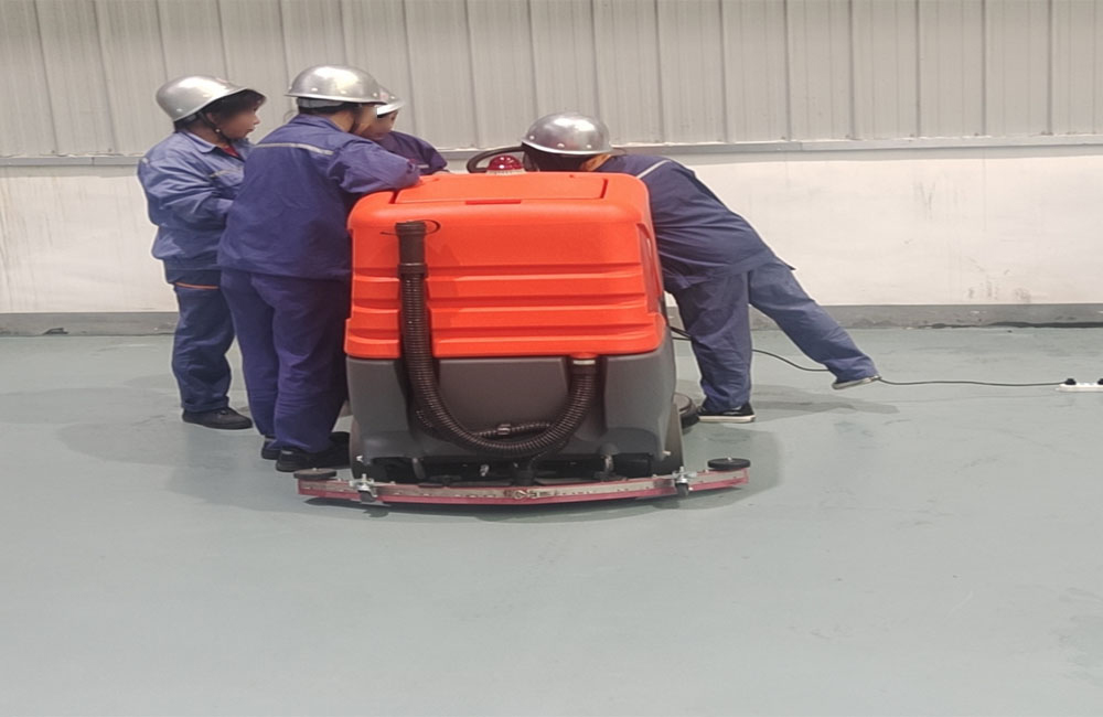 上海洗地機勝敏駕駛吸水電機更換方式
